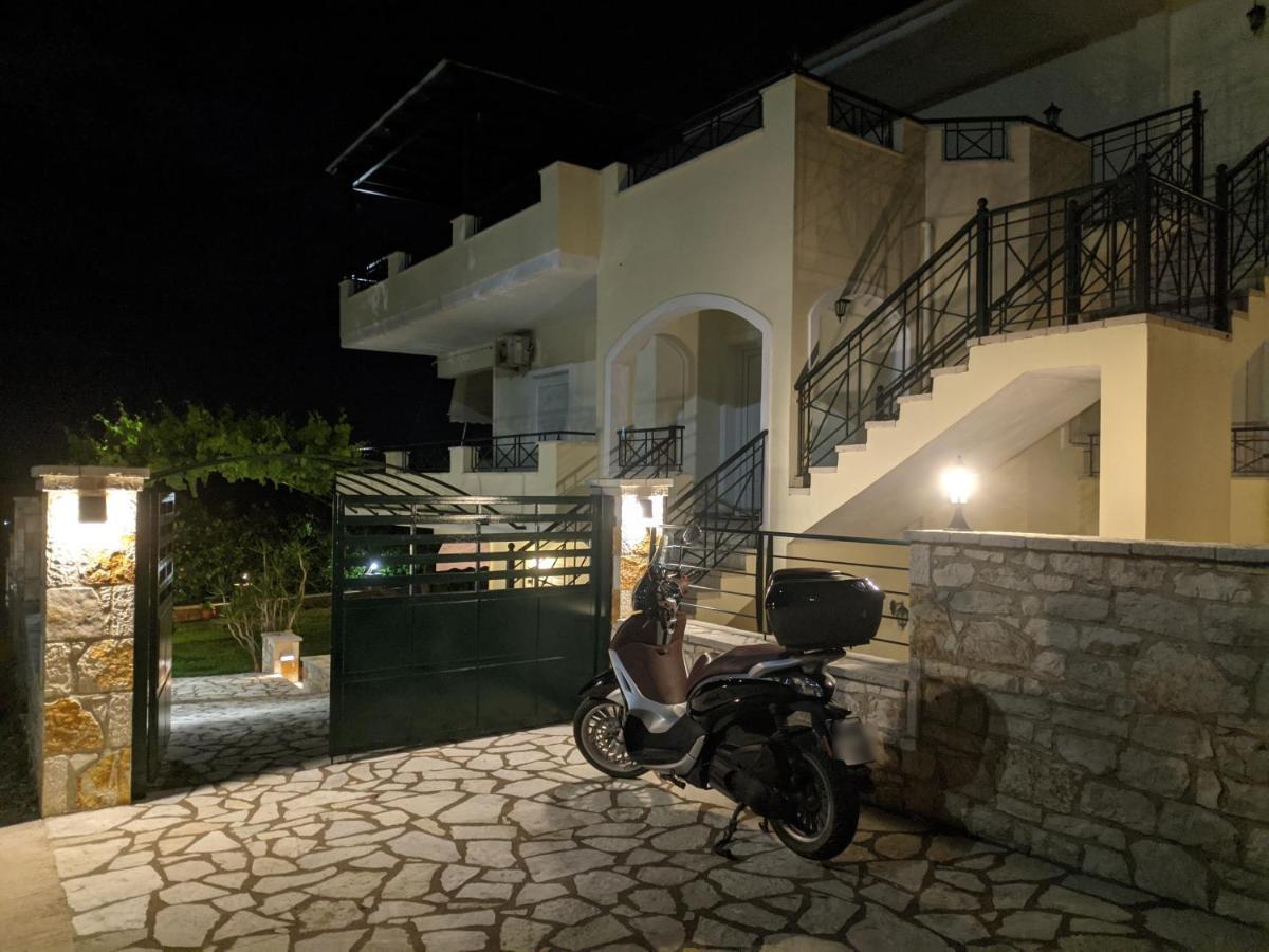Villa Vera Sívota Exteriör bild