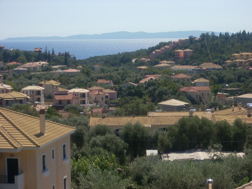 Villa Vera Sívota Exteriör bild